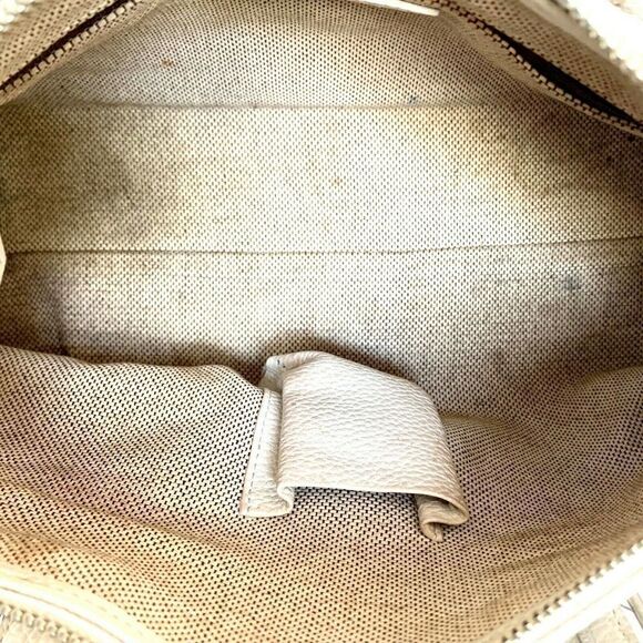 Dooney & Bourke All Weather Leather CREAM IVORY PEBBLED LEATHER ZIP SHOULDER BAG - Picture 10 of 11